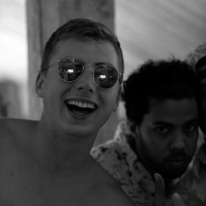 Meet your Posher, Arthur